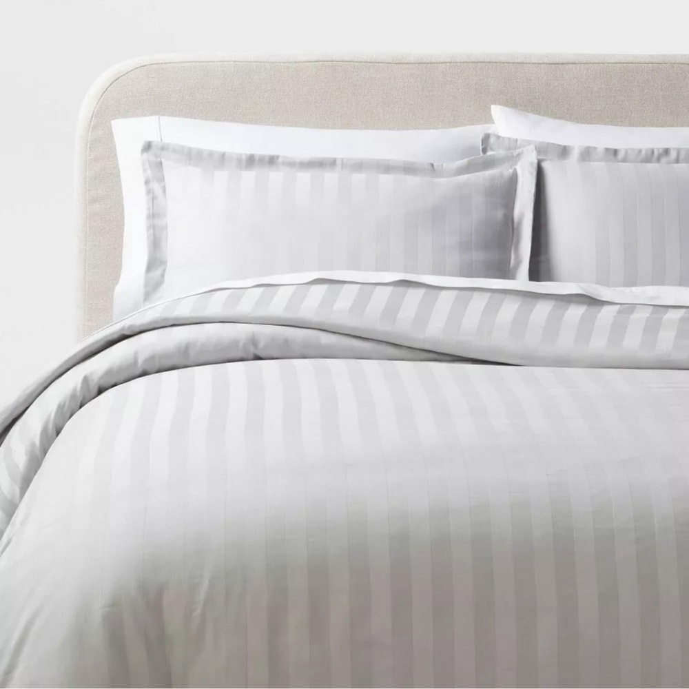 NWT 3 pc THRESHOLD King Luxe Striped Damask Duvet Cover & Sham Set Light Gray